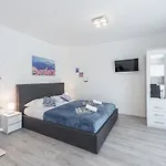 Joyful Place Apartman *