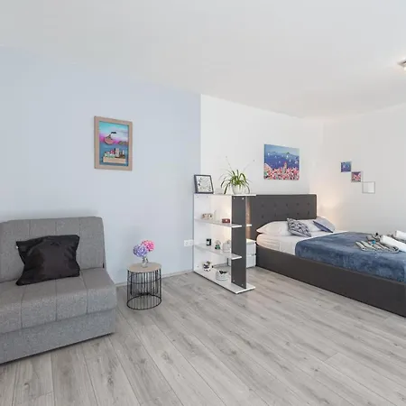 Apartament Joyful Place
