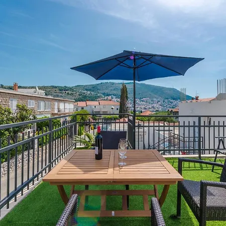 Joyful Place * Ragusa